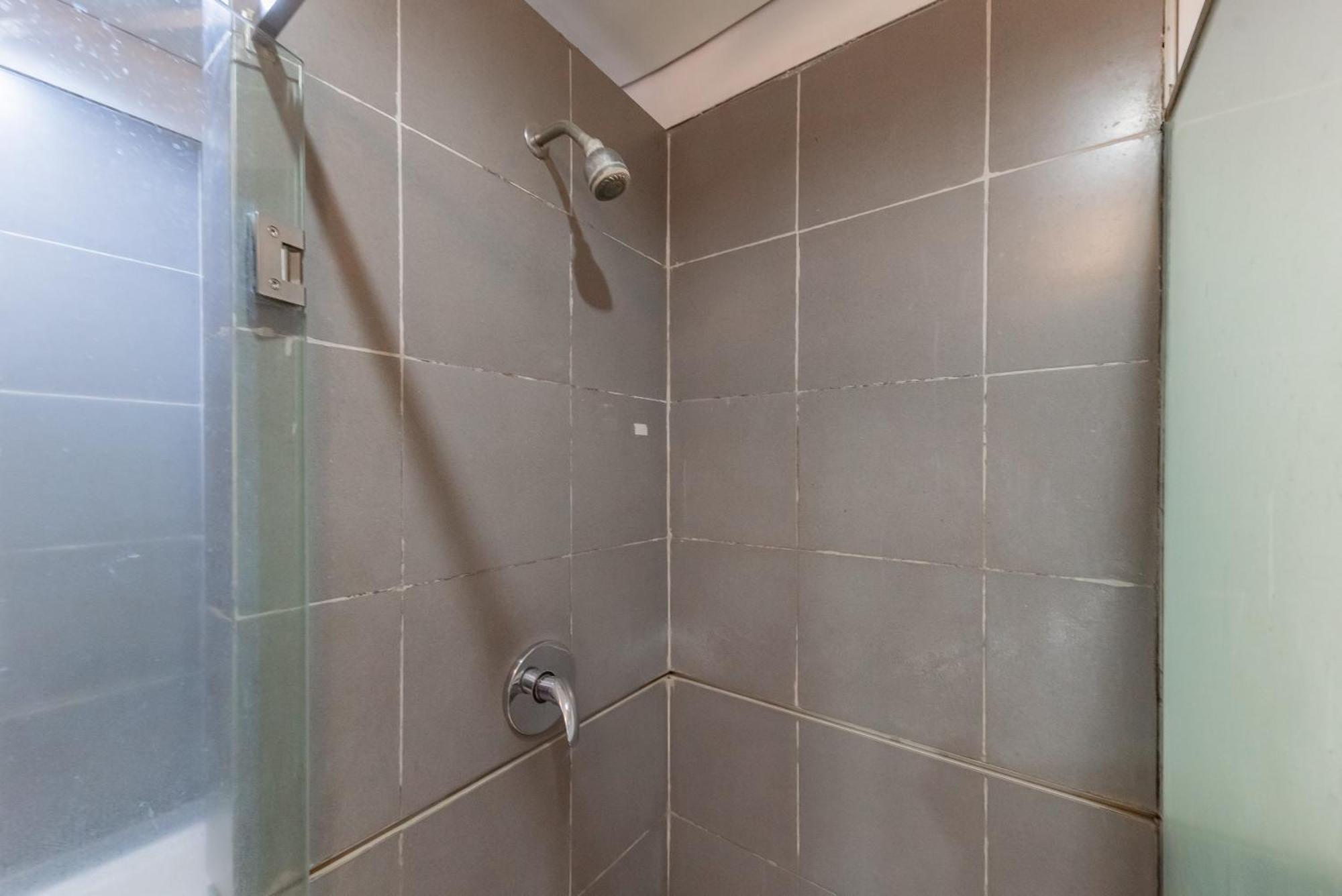 Reddoorz Premium Near Paris Van Java Mall Bandung Exteriör bild