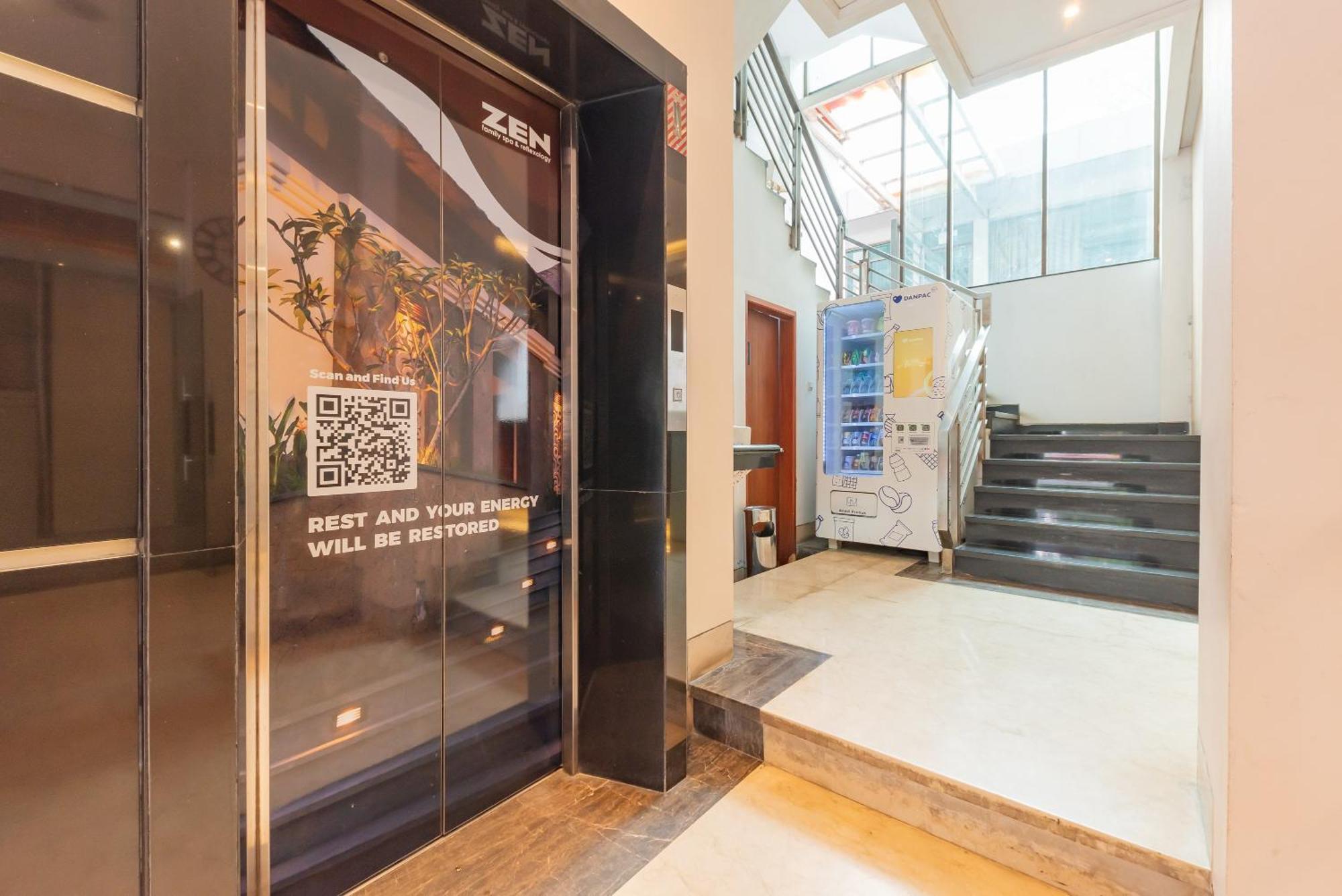 Reddoorz Premium Near Paris Van Java Mall Bandung Exteriör bild